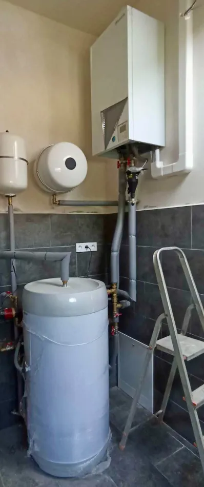 Tepelné čerpadlo vzduch voda Daikin Altherma LT 11kW rodinný dom Hruštín