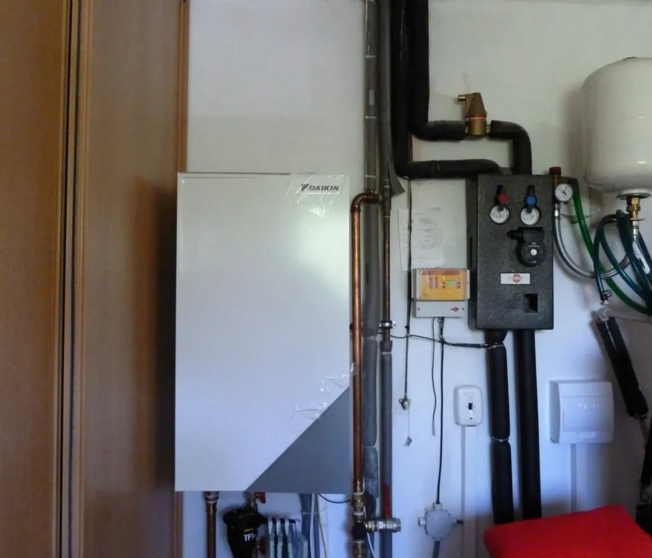 Tepelné čerpadlo vzduch voda Daikin Altherma LT 11kW rodinný dom Iľanovo