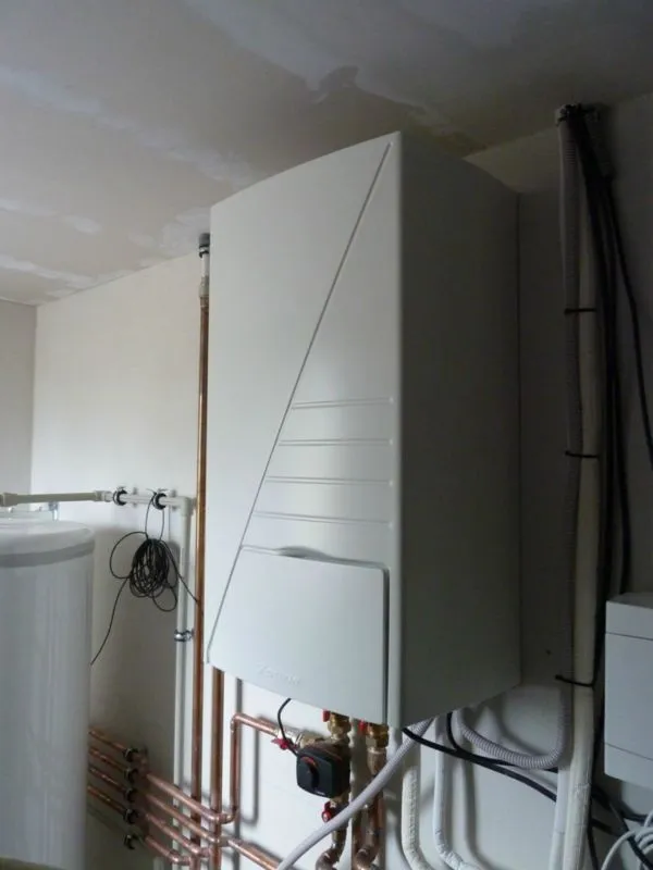 Tepelné čerpadlo vzduch voda Daikin Altherma LT 11kW rodinný dom Kunerad