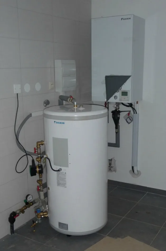 Tepelné čerpadlo vzduch voda Daikin Altherma LT 11kW rodinný dom Lednické Rovne