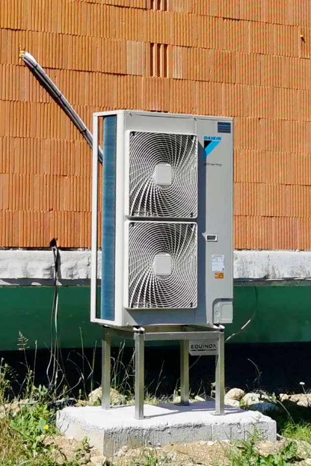 Tepelné čerpadlo vzduch voda Daikin Altherma LT 11kW rodinný dom Liptovská Štiavnica