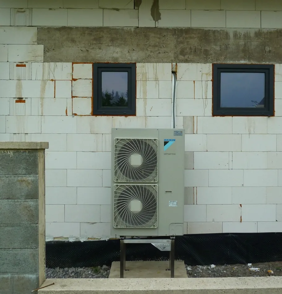 Tepelné čerpadlo vzduch voda Daikin Altherma LT 11kW rodinný dom Lom nad Rimavicou