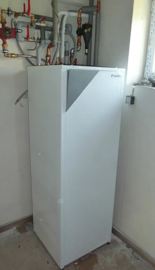 Tepelné čerpadlo vzduch voda Daikin Altherma LT 11kW rodinný dom Lom nad Rimavicou