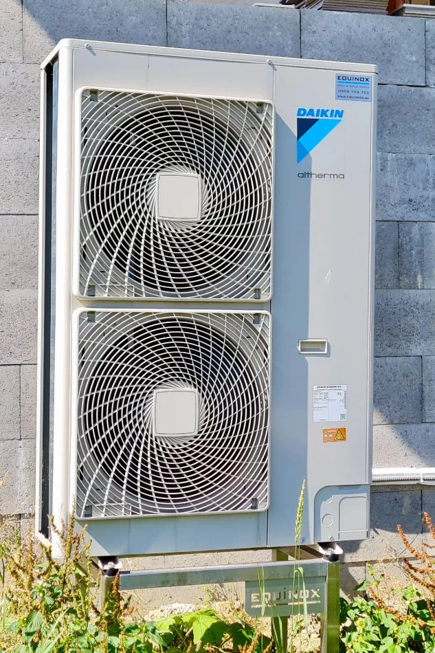Tepelné čerpadlo vzduch voda Daikin Altherma LT 11kW rodinný dom Novoť