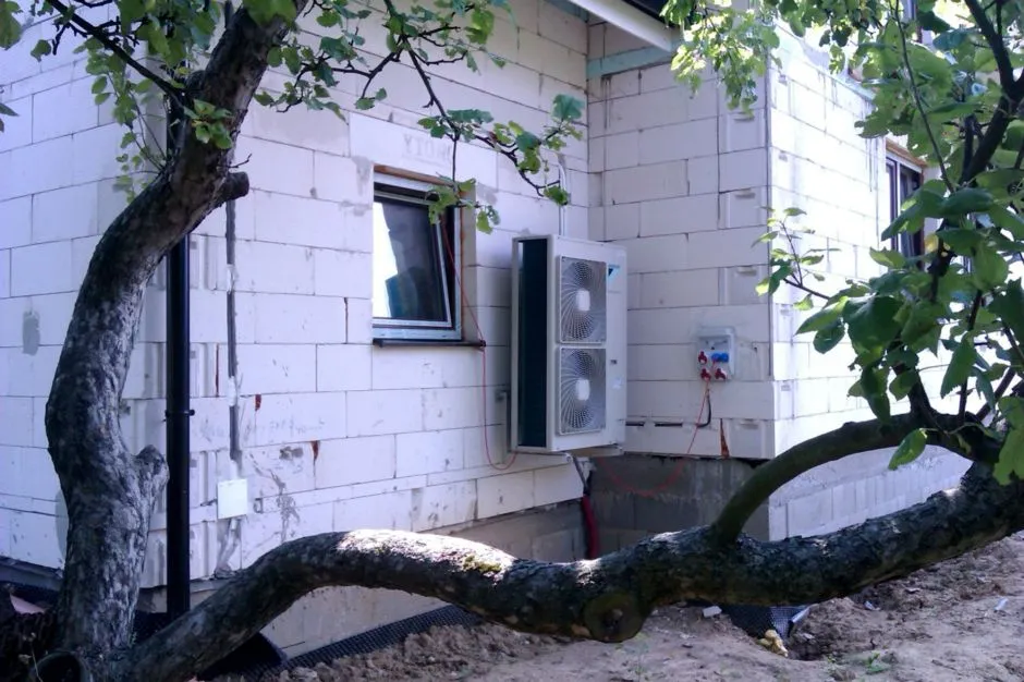 Tepelné čerpadlo vzduch voda Daikin Altherma LT 11kW rodinný dom Ostrá Lúka