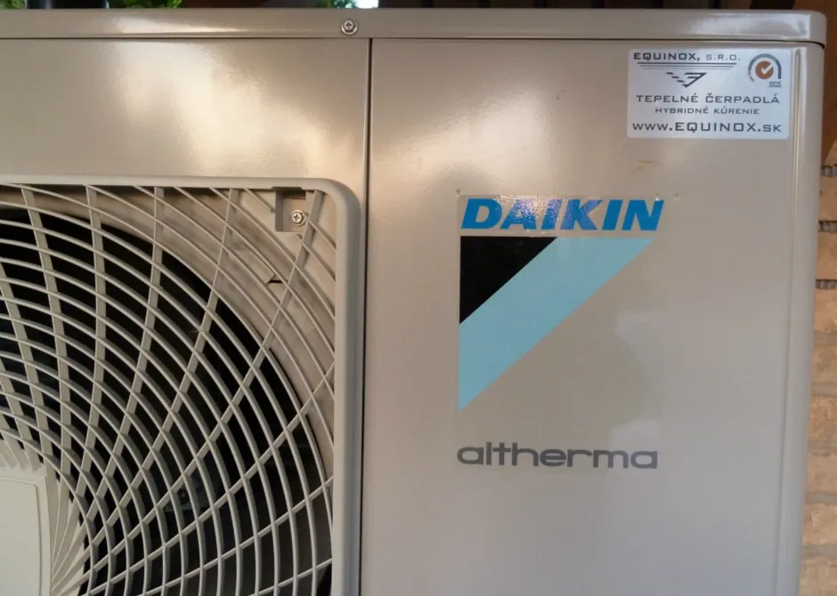 Tepelné čerpadlo vzduch voda Daikin Altherma LT 11kW rodinný dom Partizánske
