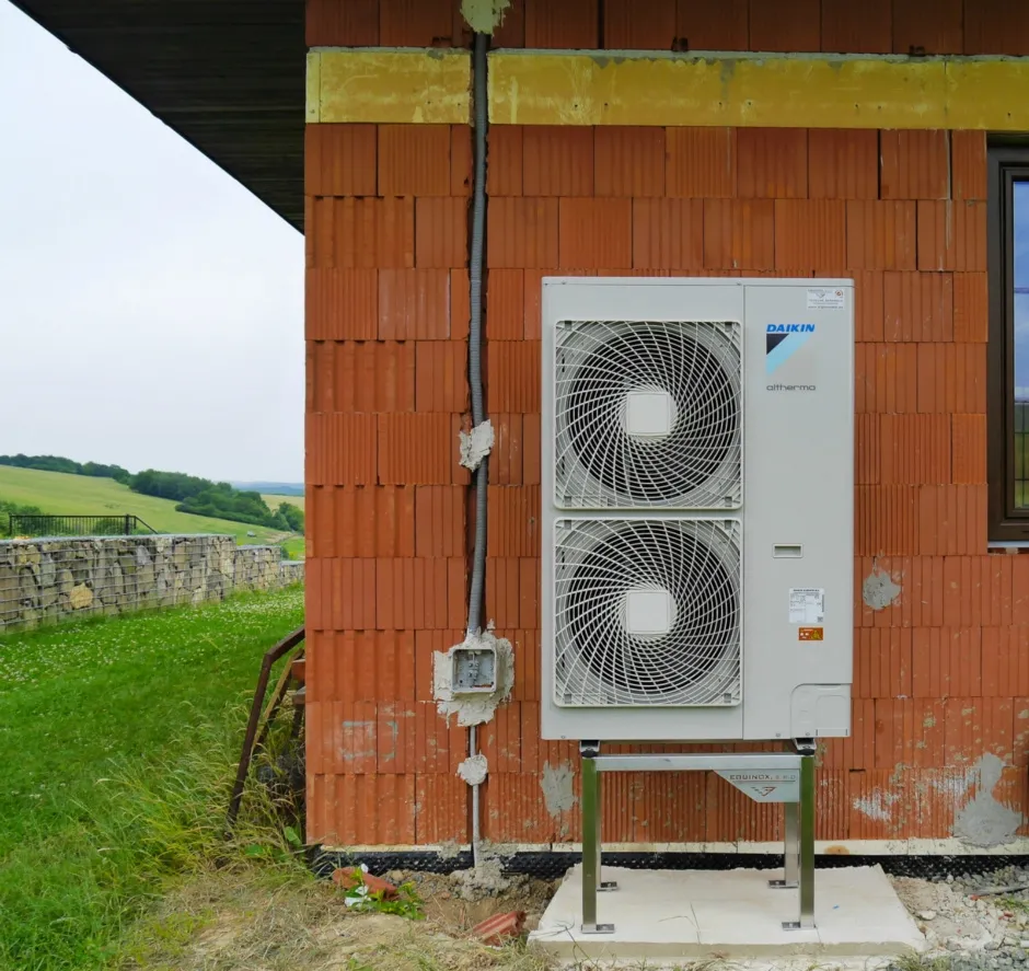 Tepelné čerpadlo vzduch voda Daikin Altherma LT 11kW rodinný dom Pavlovce