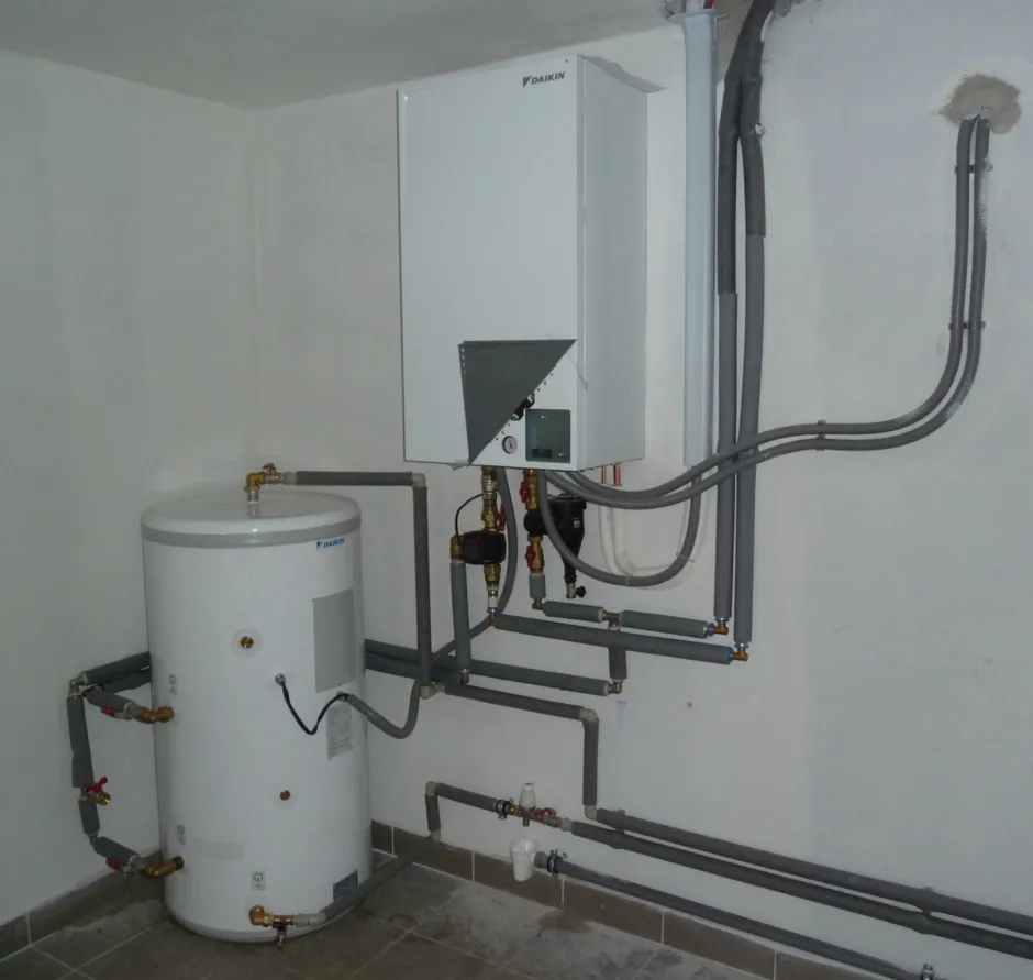 Tepelné čerpadlo vzduch voda Daikin Altherma LT 11kW rodinný dom Podlavice