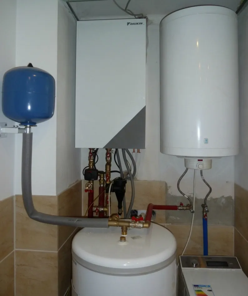 Tepelné čerpadlo vzduch voda Daikin Altherma LT 11kW rodinný dom Rajka