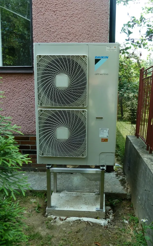 Tepelné čerpadlo vzduch voda Daikin Altherma LT 11kW rodinný dom Revúca