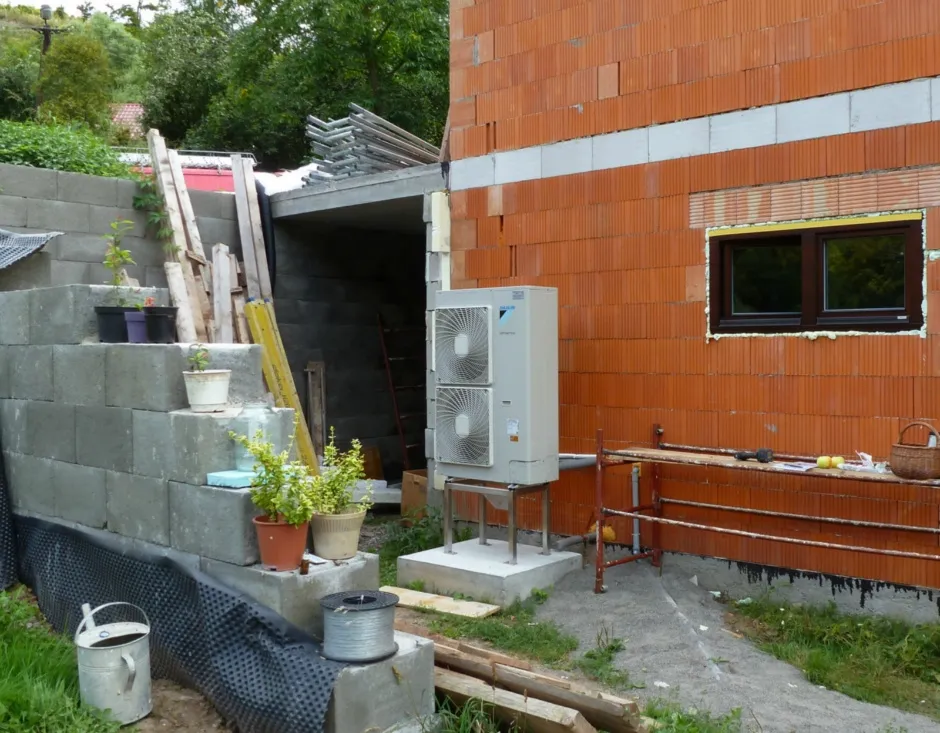 Tepelné čerpadlo vzduch voda Daikin Altherma LT 11kW rodinný dom Rudno nad Hronom