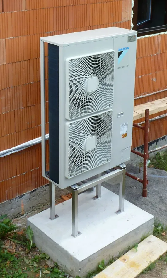 Tepelné čerpadlo vzduch voda Daikin Altherma LT 11kW rodinný dom Rudno nad Hronom