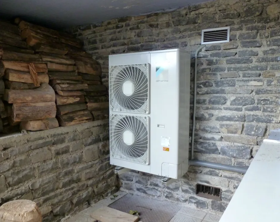 Tepelné čerpadlo vzduch voda Daikin Altherma LT 11kW rodinný dom Šalková