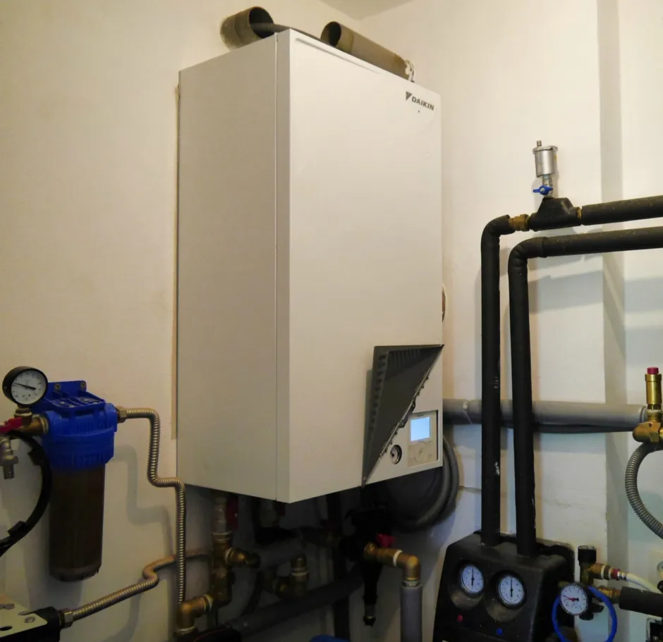 Tepelné čerpadlo vzduch voda Daikin Altherma LT 11kW rodinný dom Skliarovo
