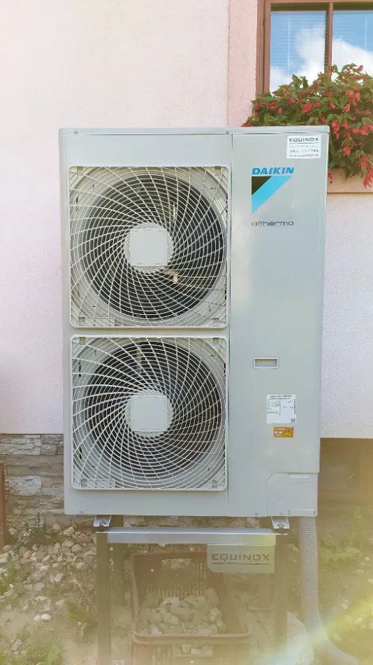 Tepelné čerpadlo vzduch voda Daikin Altherma LT 11kW rodinný dom Skubín