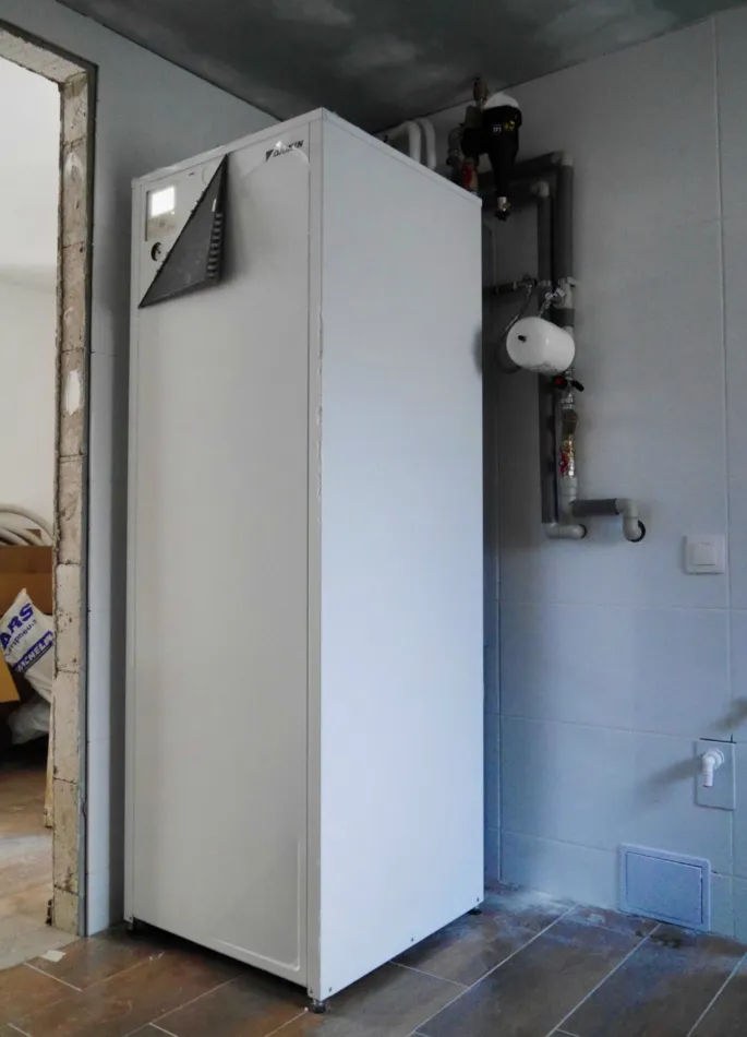 Tepelné čerpadlo vzduch voda Daikin Altherma LT 11kW rodinný dom Skubín