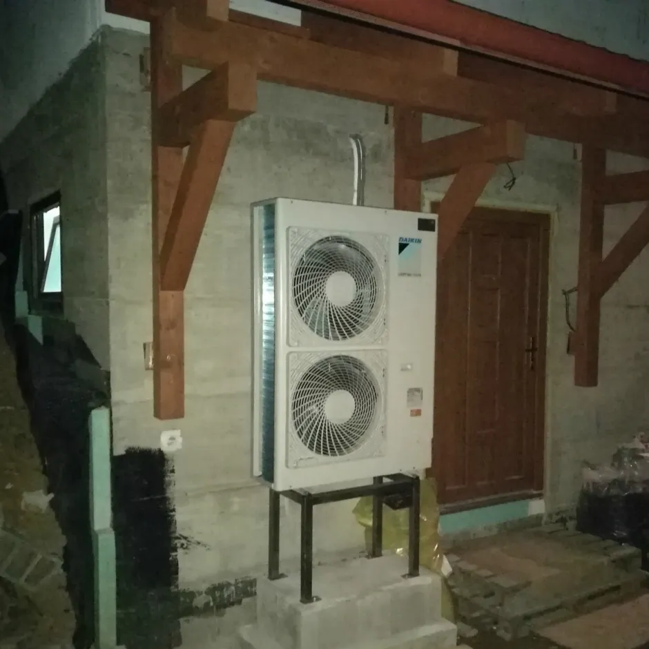 Tepelné čerpadlo vzduch voda Daikin Altherma LT 11kW rodinný dom Slatinské Lazy