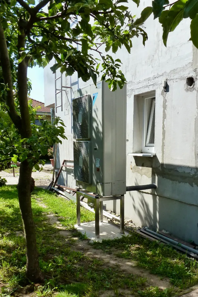 Tepelné čerpadlo vzduch voda Daikin Altherma LT 11kW rodinný dom Šoporňa