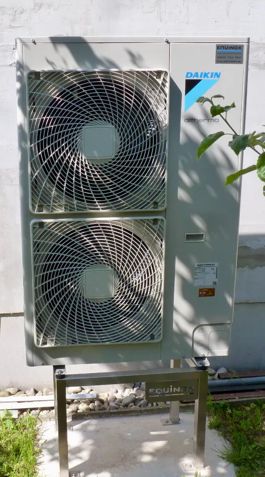 Tepelné čerpadlo vzduch voda Daikin Altherma LT 11kW rodinný dom Šoporňa