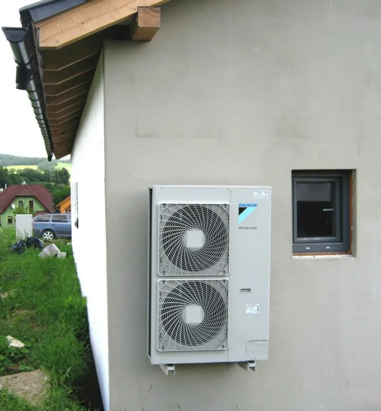 Tepelné čerpadlo vzduch voda Daikin Altherma LT 11kW rodinný dom Spišský Hrhov