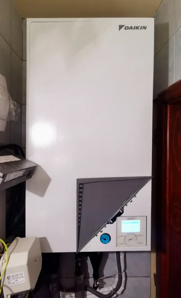 Tepelné čerpadlo vzduch voda Daikin Altherma LT 11kW rodinný dom Tajov