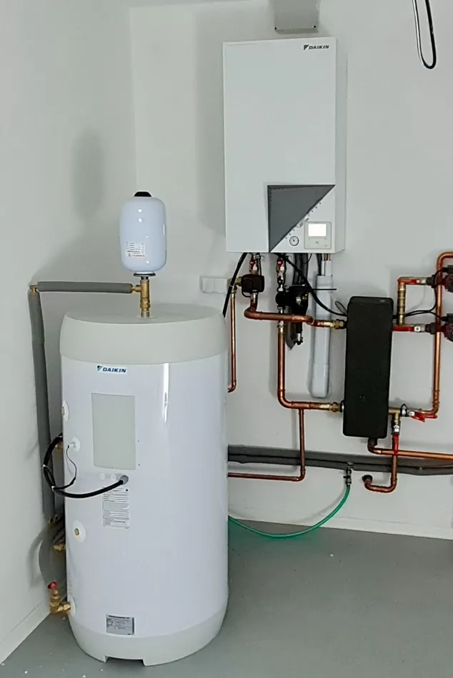 Tepelné čerpadlo vzduch voda Daikin Altherma LT 11kW rodinný dom Timoradza