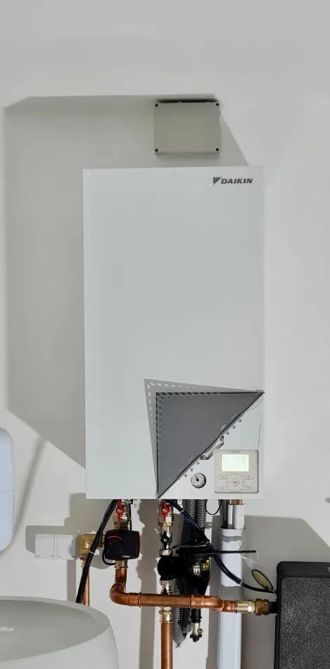 Tepelné čerpadlo vzduch voda Daikin Altherma LT 11kW rodinný dom Timoradza