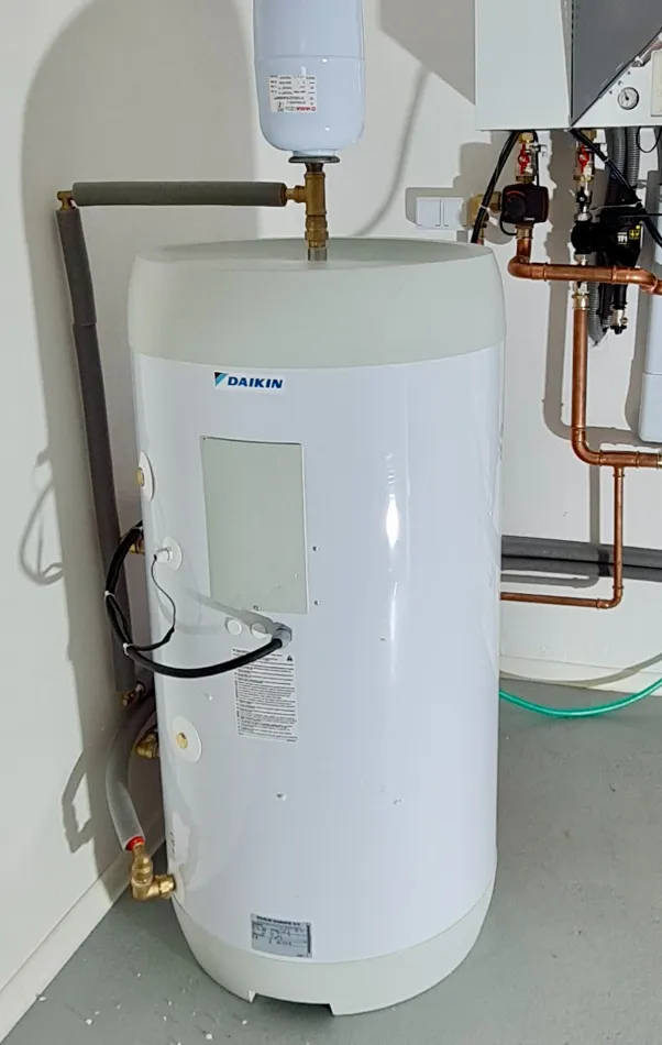 Tepelné čerpadlo vzduch voda Daikin Altherma LT 11kW rodinný dom Timoradza