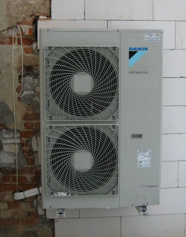 Tepelné čerpadlo vzduch voda Daikin Altherma LT 11kW rodinný dom Višňové