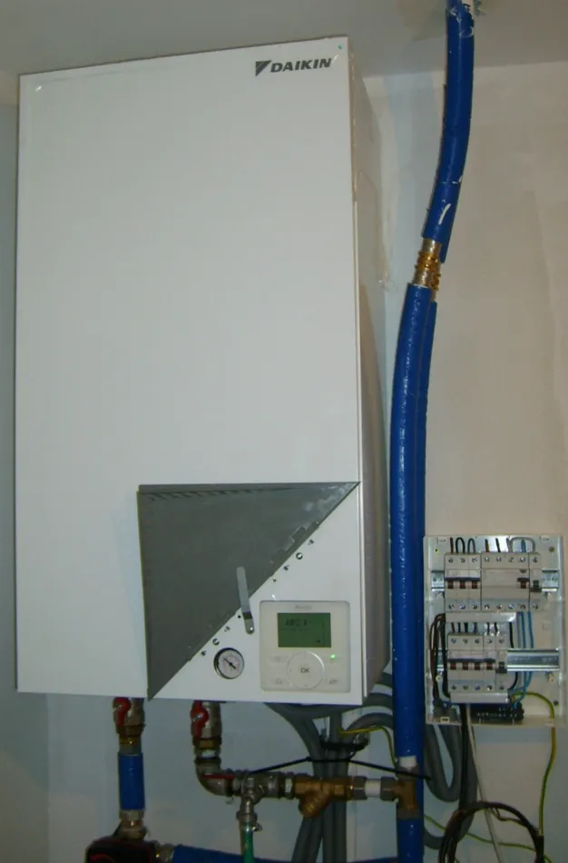 Tepelné čerpadlo vzduch voda Daikin Altherma LT 11kW rodinný dom Zbyňov