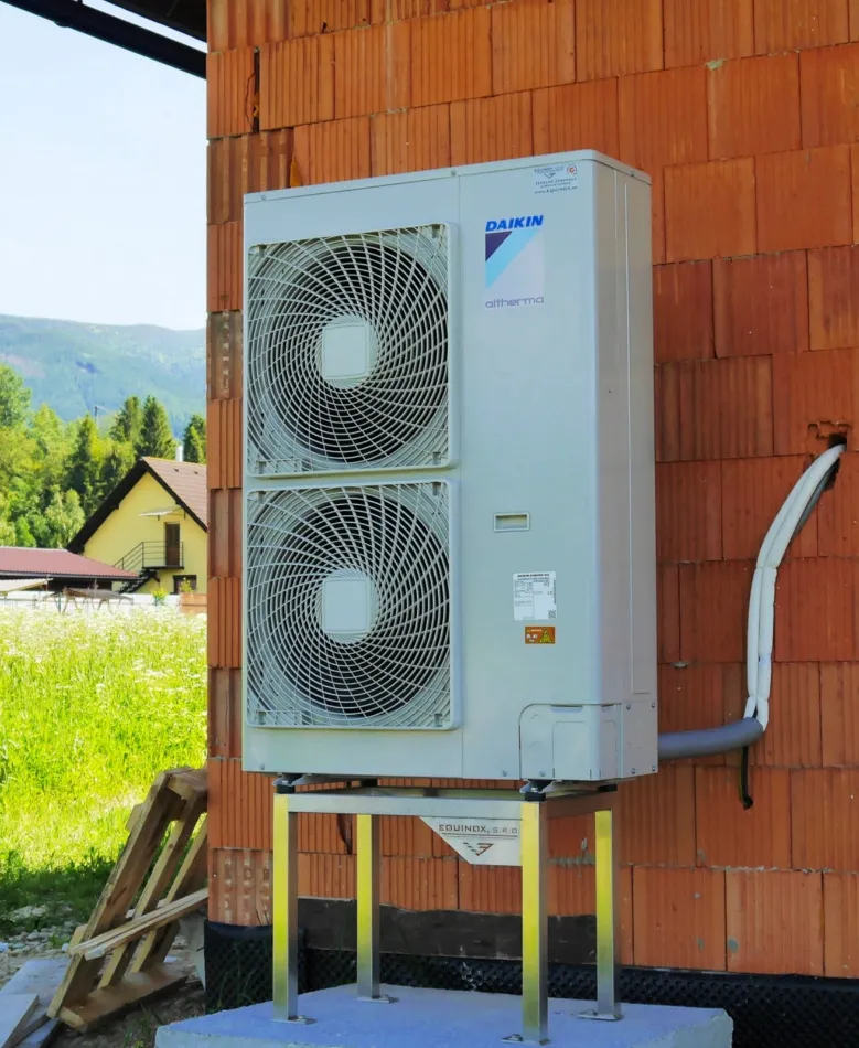 Tepelné čerpadlo vzduch voda Daikin Altherma LT 11kW rodinný dom Zuberec