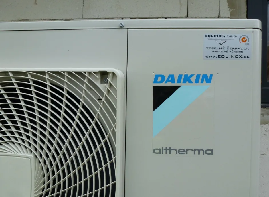 Tepelné čerpadlo vzduch voda Daikin Altherma LT 11kW rodinný dom Zuberec