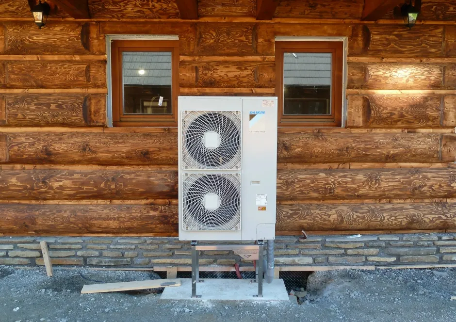 Tepelné čerpadlo vzduch voda Daikin Altherma LT 11kW rodinný dom Zuberec
