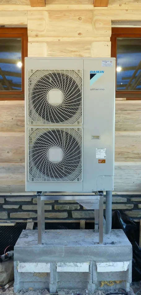 Tepelné čerpadlo vzduch voda Daikin Altherma LT 11kW rodinný dom Zuberec