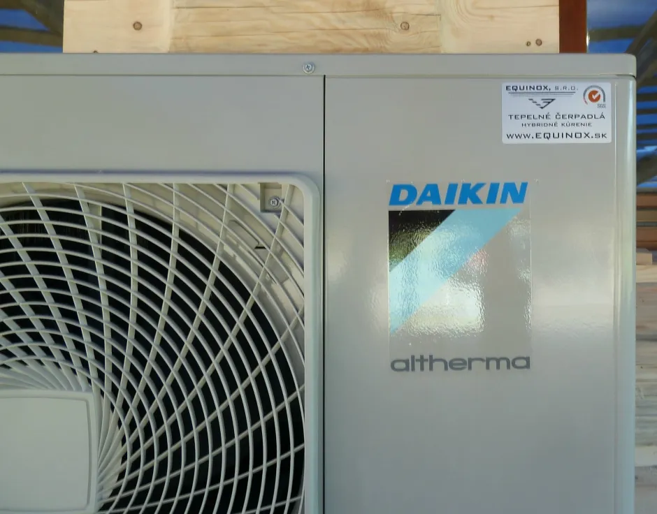 Tepelné čerpadlo vzduch voda Daikin Altherma LT 11kW rodinný dom Zuberec