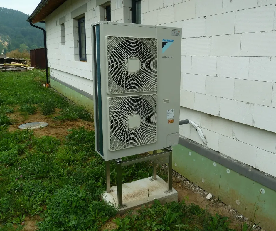 Tepelné čerpadlo vzduch voda Daikin Altherma LT 11kW s chladením RD Kláštor pod Znievom