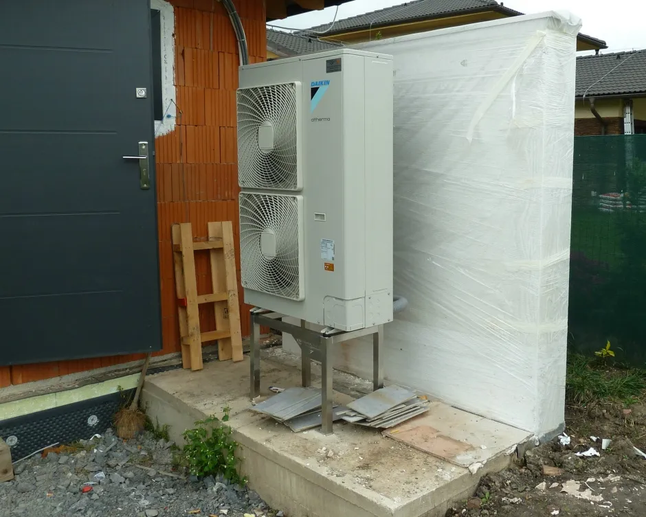 Tepelné čerpadlo vzduch voda Daikin Altherma LT 11kW s chladením RD Liptovský Mikuláš