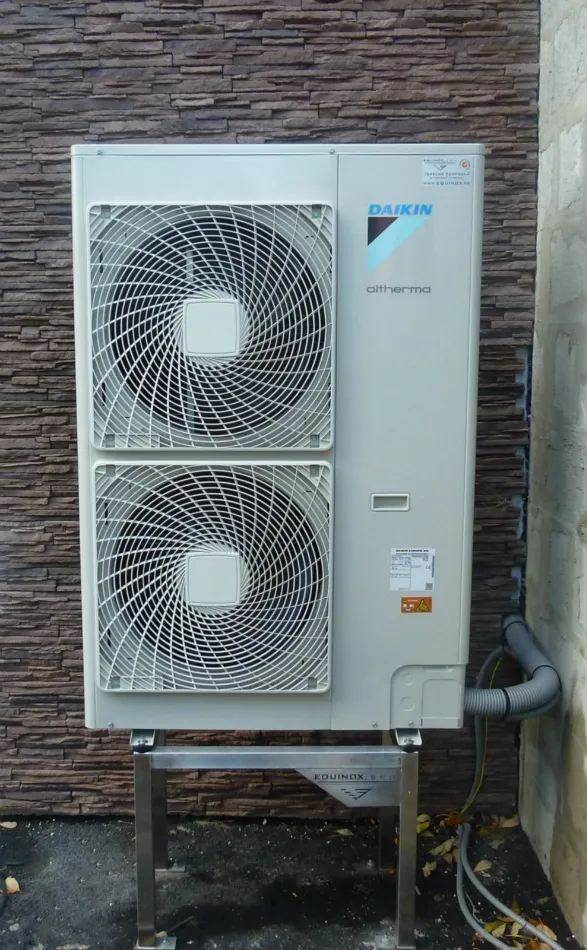 Tepelné čerpadlo vzduch voda Daikin Altherma LT 11kW s chladením rod. dom Banská Bystrica