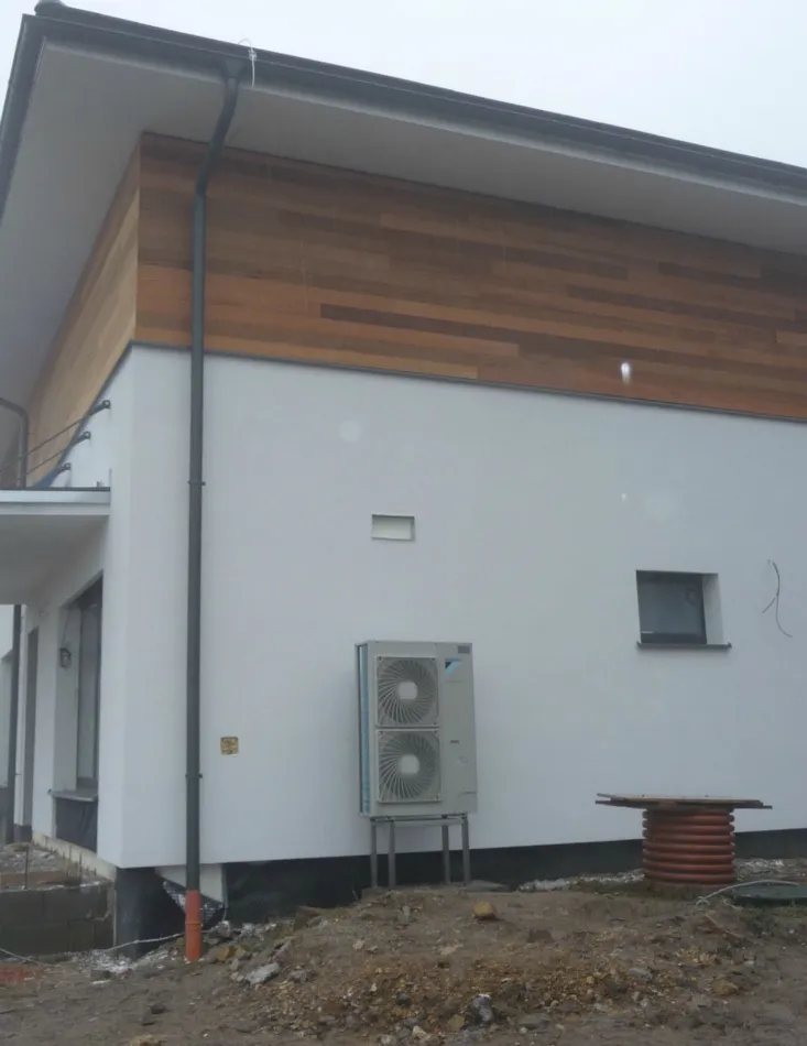 Tepelné čerpadlo vzduch voda Daikin Altherma LT 11kW s chladením rodinný dom Banská Bystrica