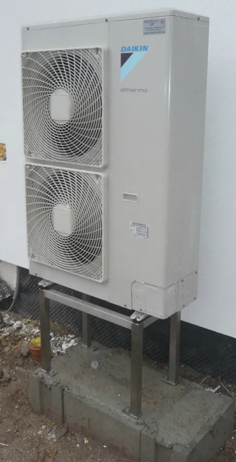 Tepelné čerpadlo vzduch voda Daikin Altherma LT 11kW s chladením rodinný dom Banská Bystrica