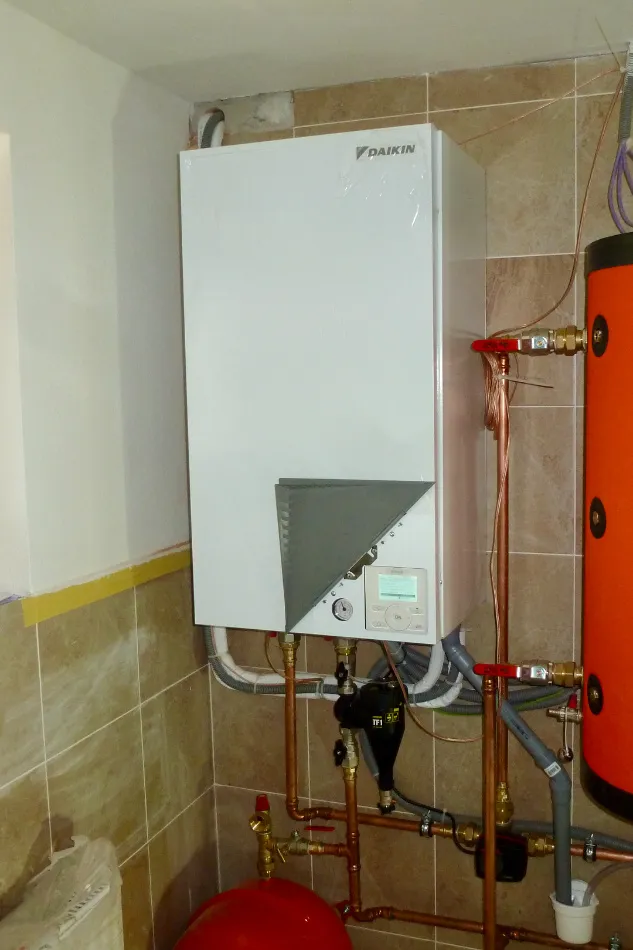 Tepelné čerpadlo vzduch voda Daikin Altherma LT 11kW s chladením rod. dom Banská Štiavnica