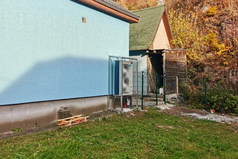 Tepelné čerpadlo vzduch voda Daikin Altherma LT 11kW s chladením rod. dom Liptovské Revúce