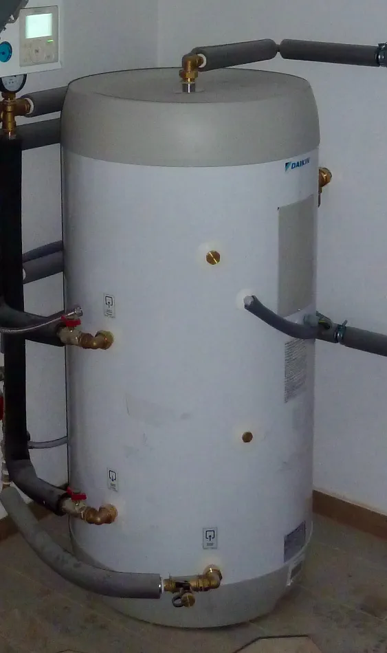 Tepelné čerpadlo vzduch voda Daikin Altherma LT 11kW s chladením rod. dom Veľké Janíkovce