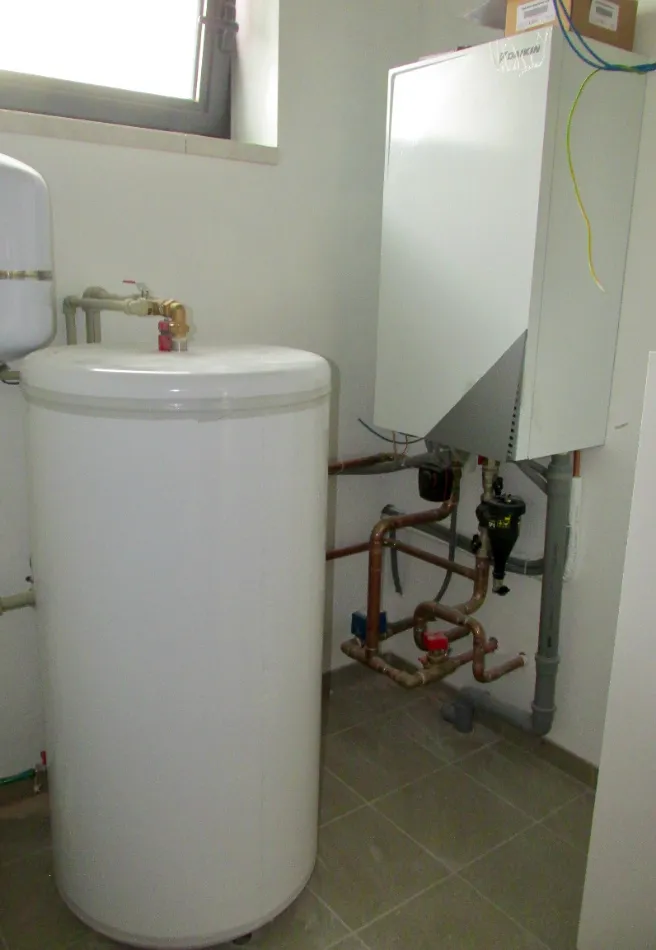 Tepelné čerpadlo vzduch voda Daikin Altherma LT 11kW s chladením rod. dom Žiar nad Hronom