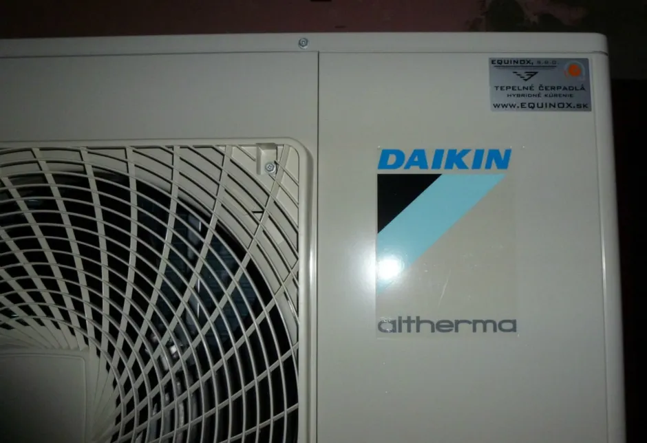 Tepelné čerpadlo vzduch voda Daikin Altherma LT 11kW s chladením rodinný dom Bratislava