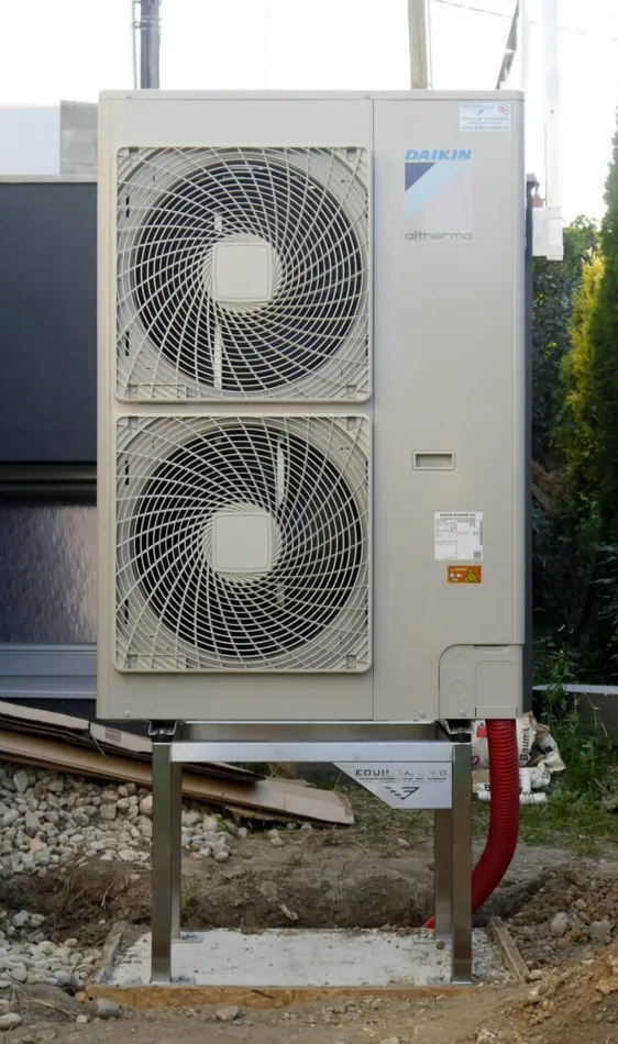 Tepelné čerpadlo vzduch voda Daikin Altherma LT 11kW s chladením rodinný dom Bratislava