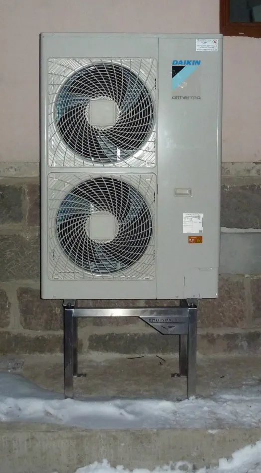 Tepelné čerpadlo vzduch voda Daikin Altherma LT 11kW s chladením rodinný dom Detva