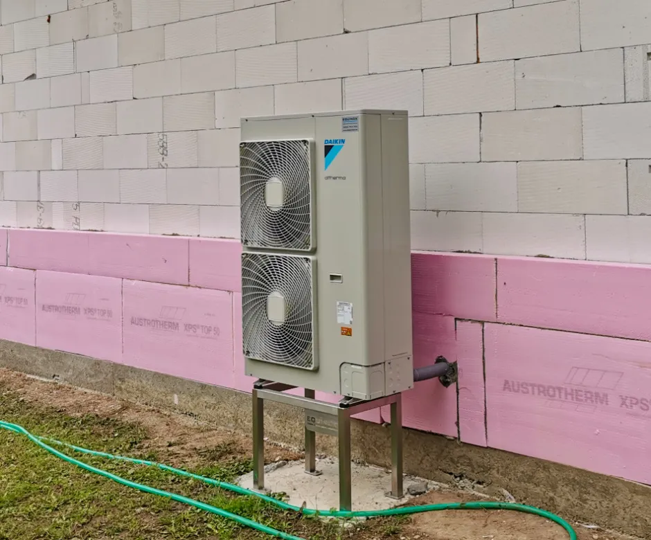 Tepelné čerpadlo vzduch voda Daikin Altherma LT 11kW s chladením rodinný dom Horné Hámre