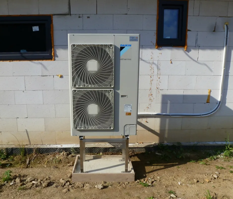 Tepelné čerpadlo vzduch voda Daikin Altherma LT 11kW s chladením rodinný dom Hriňová