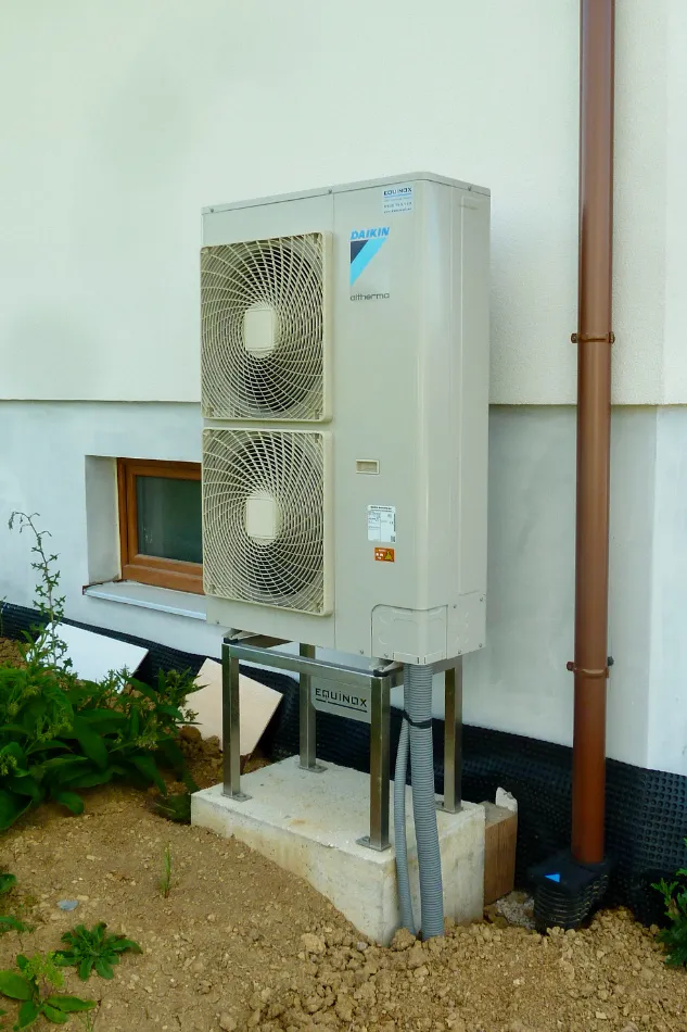 Tepelné čerpadlo vzduch voda Daikin Altherma LT 11kW s chladením rodinný dom Kľače